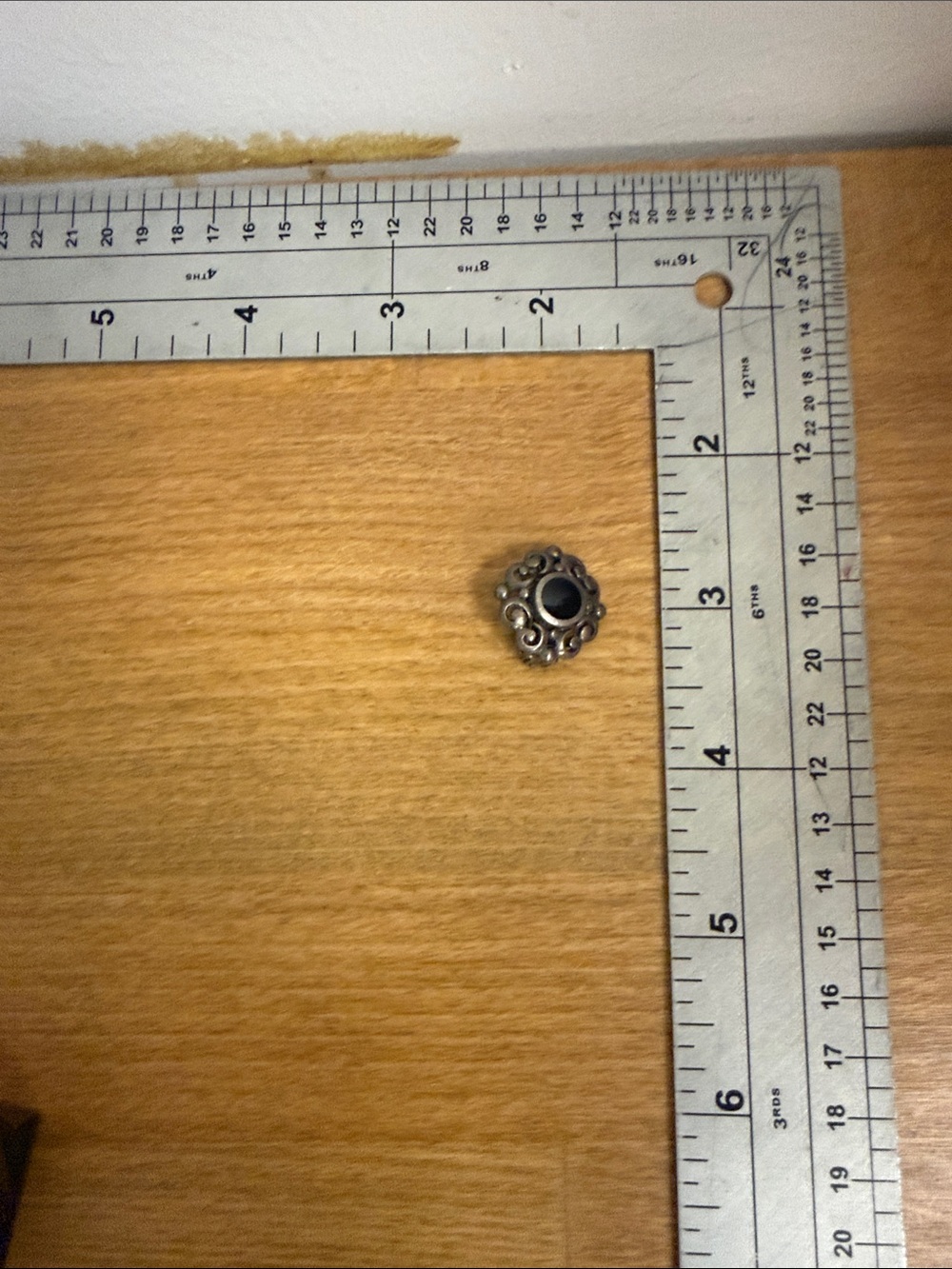 925 silver stud earrings swirl with black cabochon clippies clip on - Picture 5 of 5